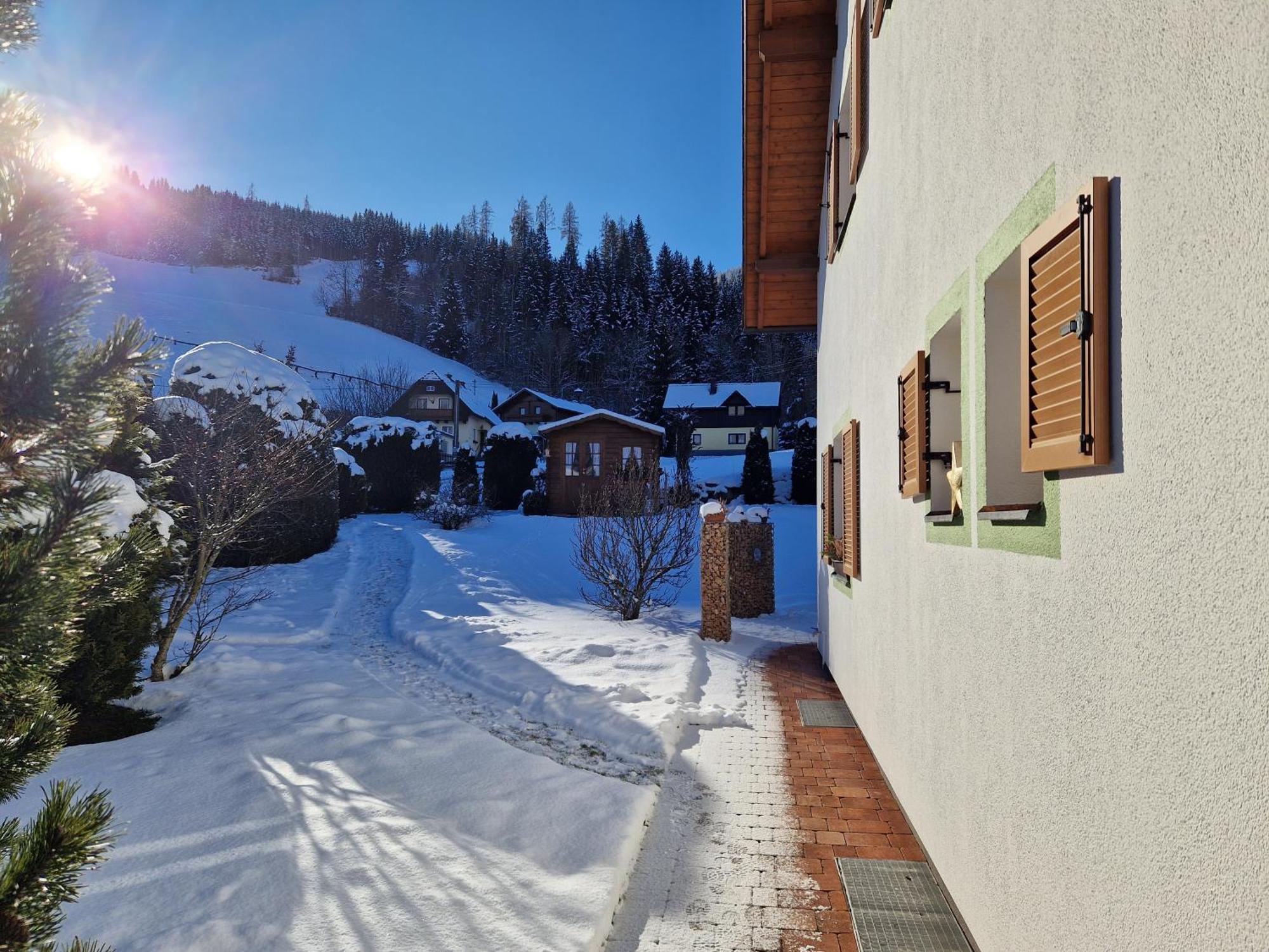 Appartement BERGTRÄUME Haus im Ennstal Extérieur photo