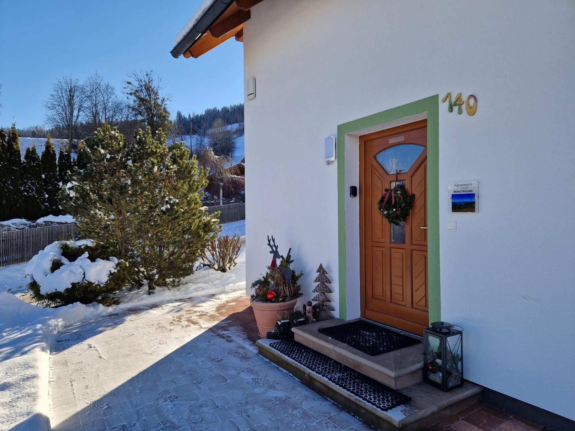 Appartement BERGTRÄUME Haus im Ennstal Extérieur photo